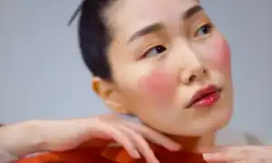 Нейродермит у взрослых и его симптомы – какие причины вызывают заболевание и как с ними справиться