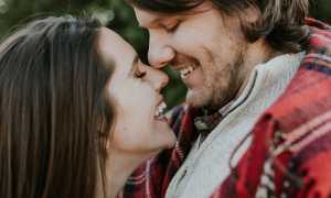 6 косвенных признаков, что ты ему нравишься на самом деле