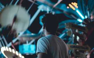 Почему у парней ломается голос? Причины и последствия