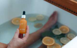 Витамин С для лица и его польза: какие формы доступны, и как их использовать правильно