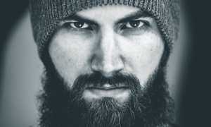 Почему седеют волосы на голове у молодых парней? Причины и советы