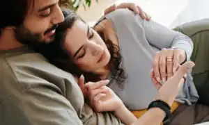 Как показать мужчине свою симпатию и уважение ненавязчиво и естественно