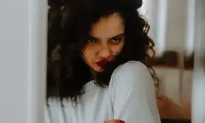 Как перестать ревновать мужа и накручивать себя – советы психолога для гармонии в отношениях