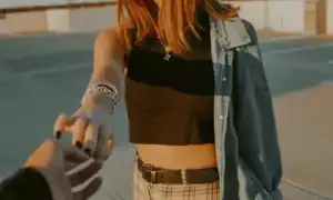 Как перестать любить человека, который тебя бросил – советы психолога для восстановления