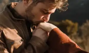 Флирт – это измена или нет – полезен ли он с точки зрения психологии и отношений