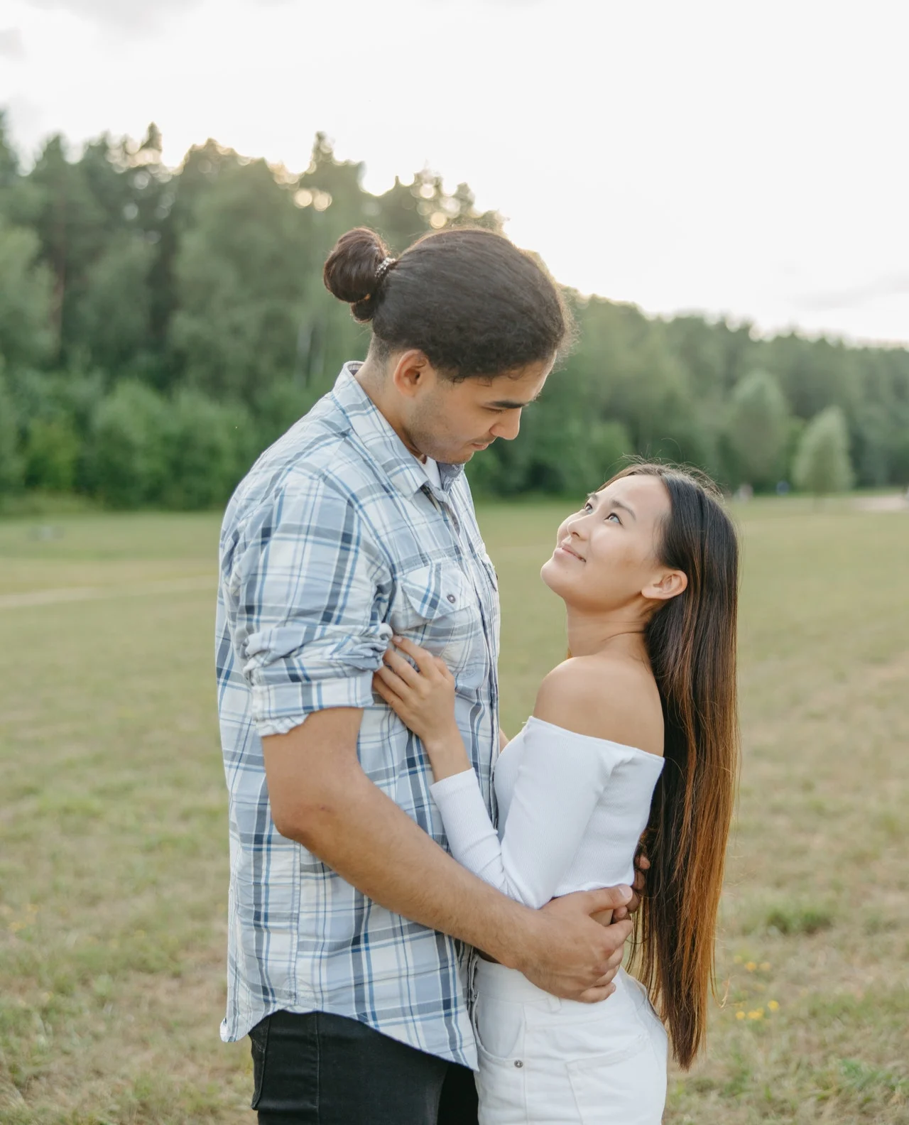 пара на природе