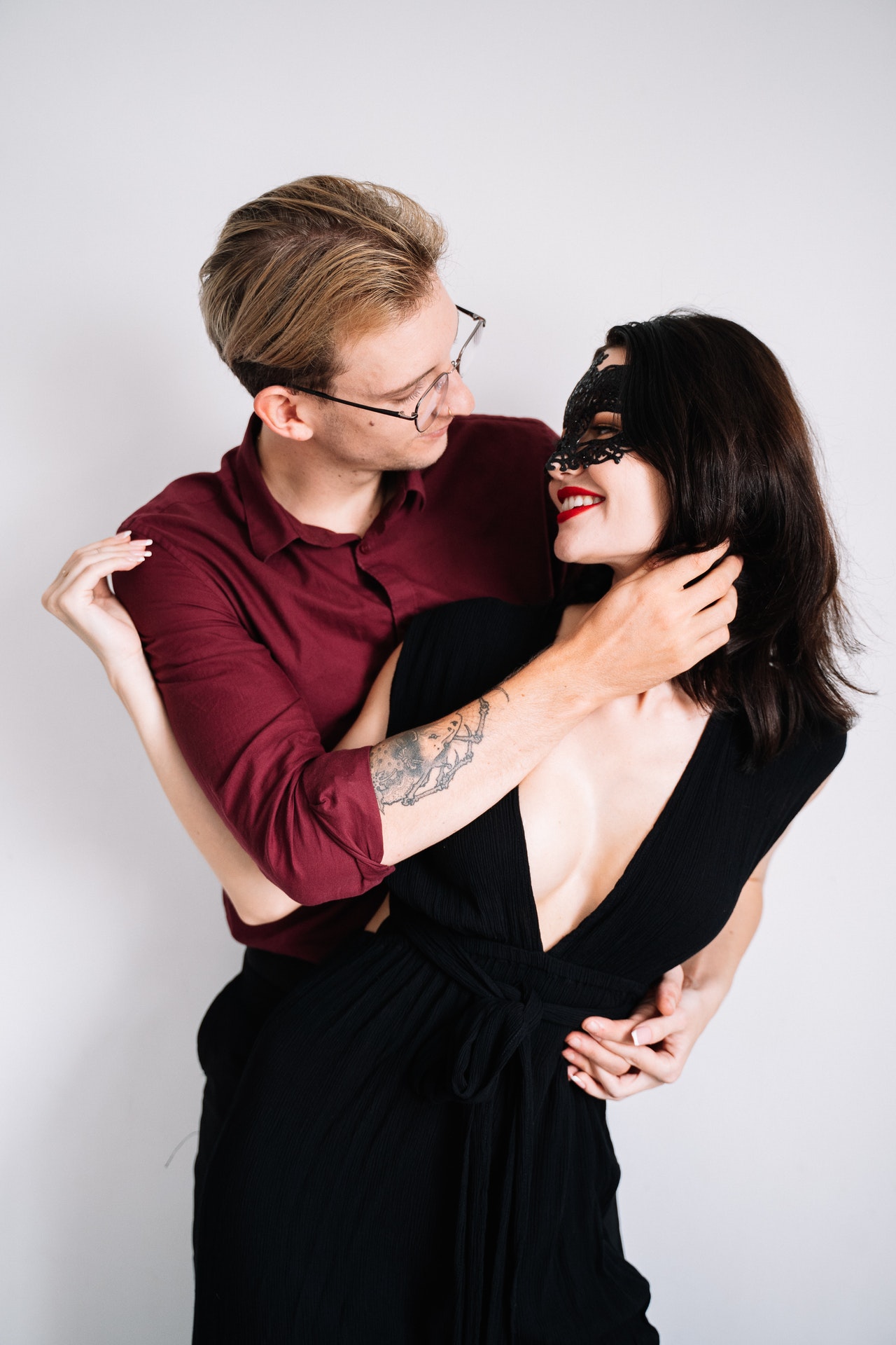 девушка и парень