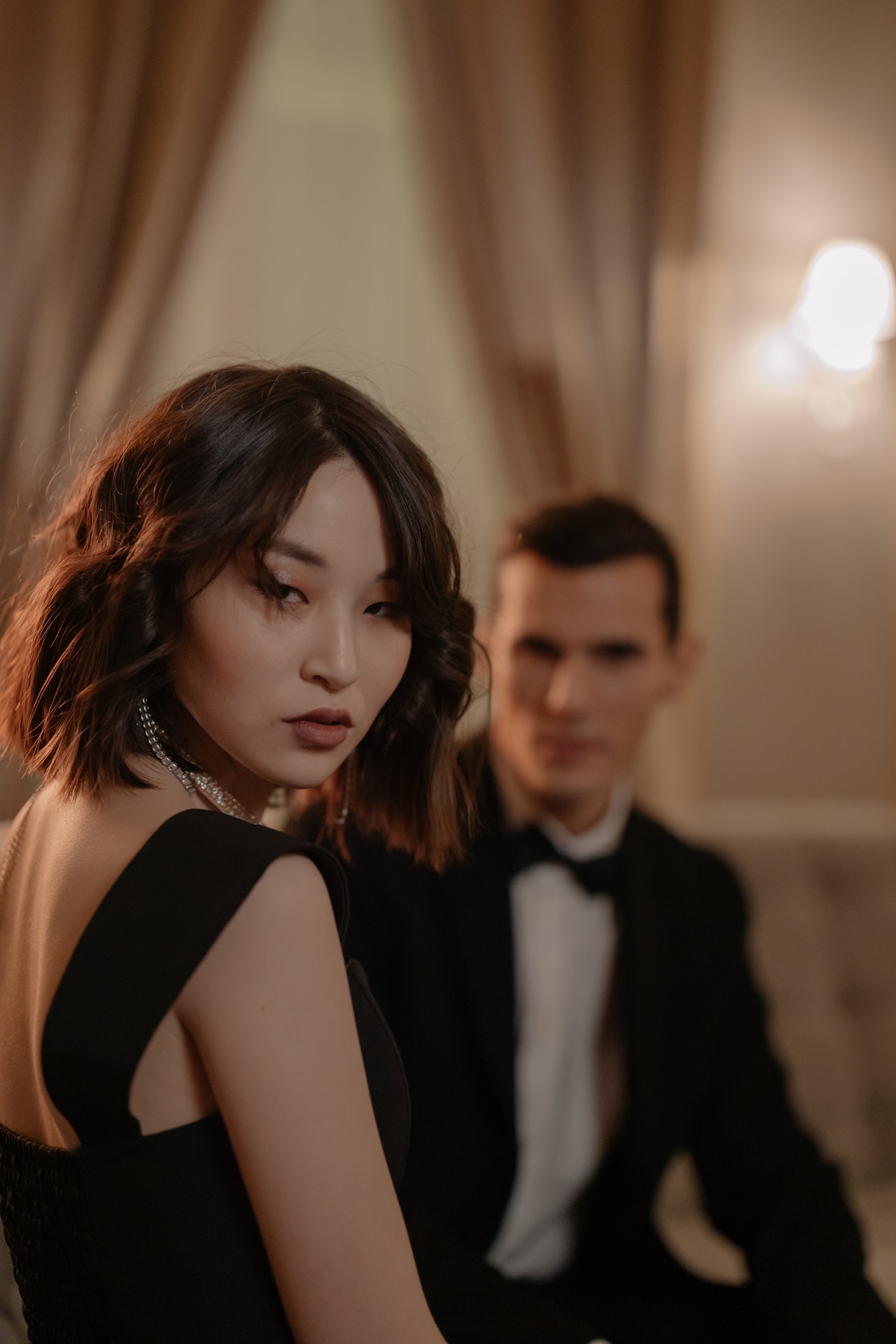 девушка и парень