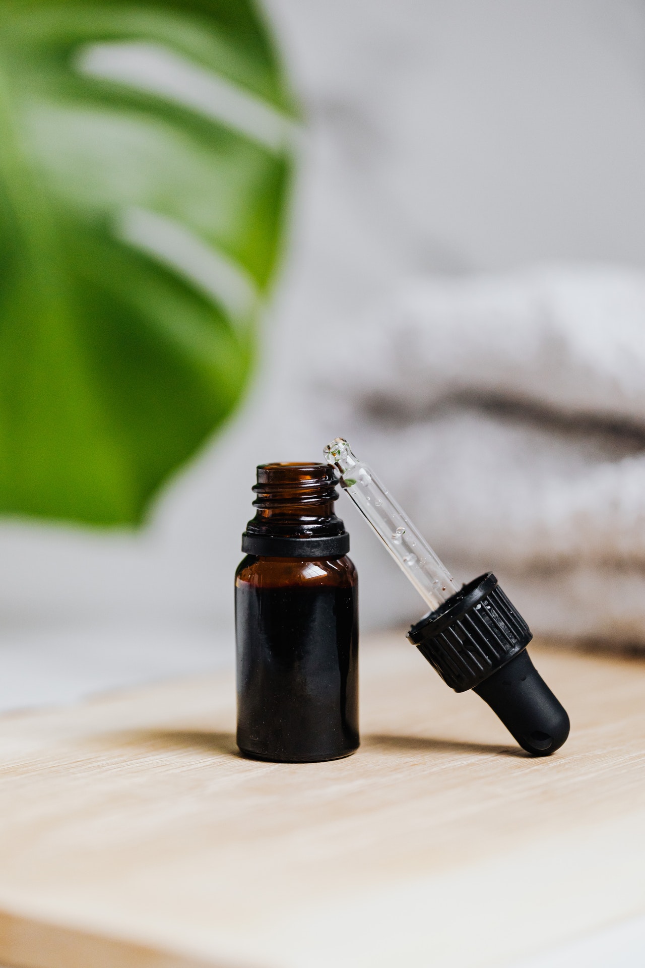 флакон с пипеткой