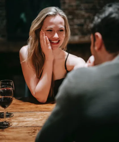 пара на свидании