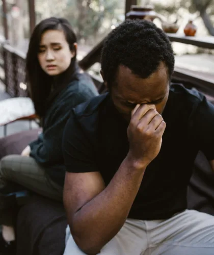 грустная пара